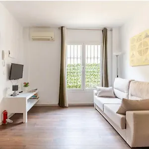 Perla Lagunillas , Málaga España